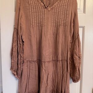 Solitaire Embroidered Boho Top in Mauve Pink